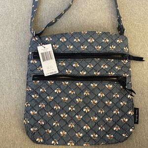 Vera Bradley. Triple zip hipster. Bees navy